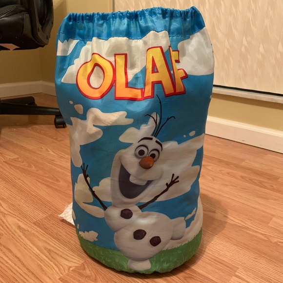 Sleeping Bag.   Frozen Olaf - Picture 1 of 3